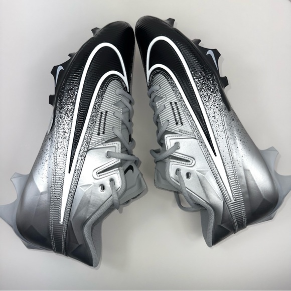 Men’s Nike Vapor Edge Elite 360 2 Football Cleats DA5457-003 Men’s Size 11.5 - Picture 6 of 8